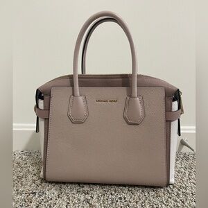 Michael Khors Handbag